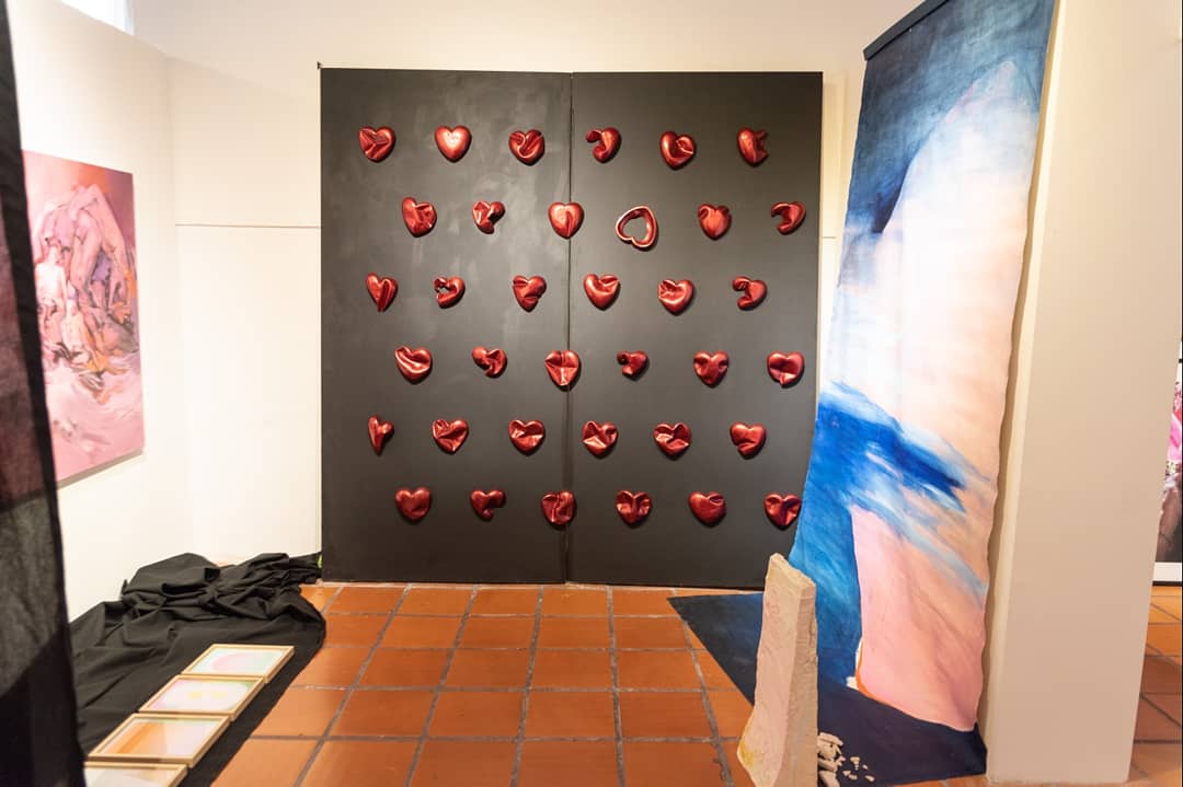 MercadoArteCba's tweet photo. Último día para recorrer #ZONABONINO hasta las 21 h en el Cabildo de Córdoba 📍
Espacio dedicado a galerías, espacios autogestionados y proyectos artísticos experimentales, alternativos y emergentes, con alcance latinoamericano. https://t.co/pnZ1QU2Bxz