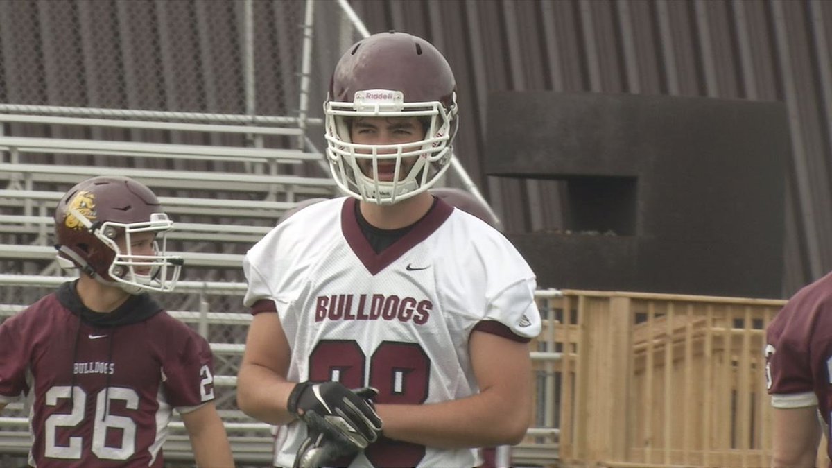 ‼️ #NorthernStar returns TONIGHT! This week, meet two former <a href="/NWTigersFTBL/">Tigers Football</a> standouts (<a href="/ReaganRuffi6/">Reagan Ruffi 🍽</a>, <a href="/brody_payton_24/">brodypayton24</a>) who are making the transition to college ball (<a href="/UMD_Football/">UMD Football</a>) together. That's tonight at 9:30 on <a href="/FOX21Sports/">FOX 21 Sports</a> ‼️