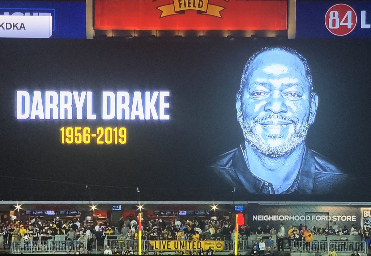baylorgradd's tweet photo. Rest Easy Coach Drake...
“Ima good QB Coach, but ima Great Wide Receiver’s Coach!”
#RIPCoachD 😞🙏🏾🏈 https://t.co/KP1NOZH2X1
