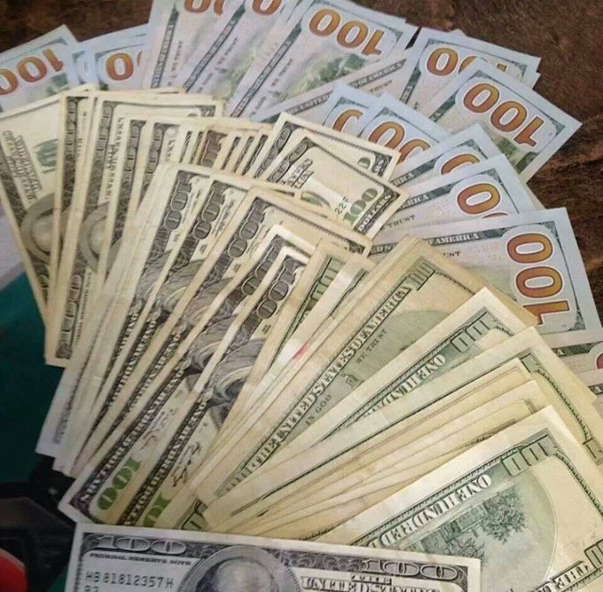 howlin_rob's tweet photo. I will surprise twenty of my followers with 800$ this time=)
Make sure you are a follower and retweet this post ❤️
DM me on whatspp +15736534178
#sugarm
#sugarmommywanted
#sugarbabyneeded
#sugarbabywanted
#colle https://t.co/iOs4W8MB2m
