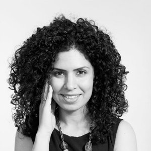 f_mb's tweet photo. I am delighted to announce that @cdoagoo is back at @uOttawaTechLaw as #AI &amp; Society Fellow!

Beyond her research, Courtney will advise  @jasonmillar and I on some exciting upcoming projects! #bestpart #moretocome

News: https://t.co/6vUOUoxdyT https://t.co/KJJTgu3vqi