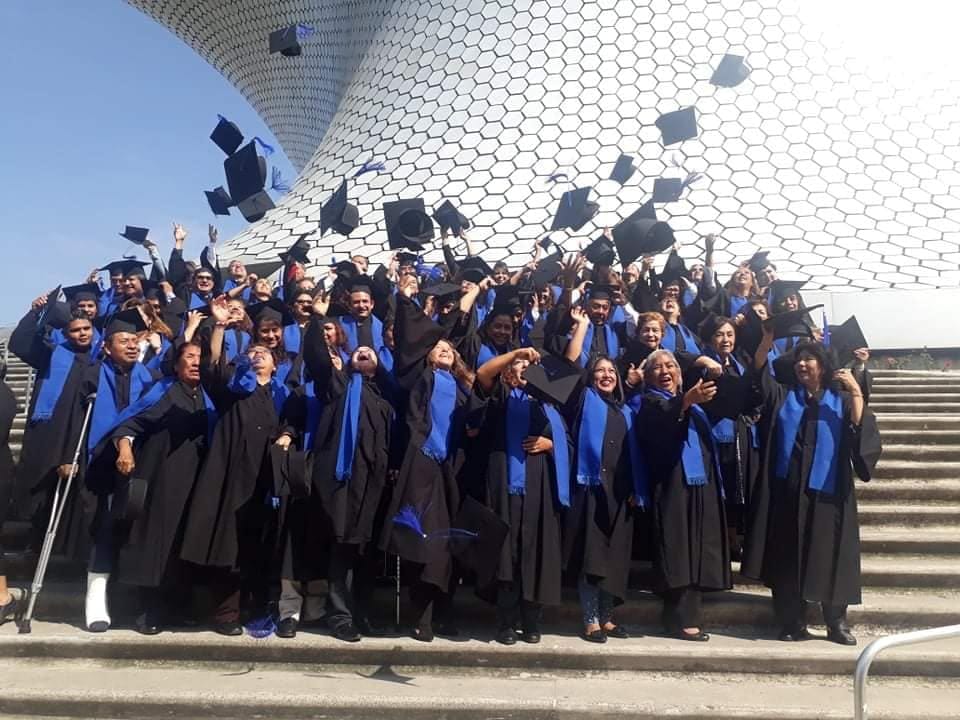 sabinacortes's tweet photo. Muchas felicidades graduados Prepa en Línea de Casa de día del ISSSTE, Grupo Polycel de México e invitados de varias regiones del país. @PolycelMexico @armando_cortes @PrepaLineaSEP @lalotextex_ts @ISSSTE_mx https://t.co/7O9Q0NUQXd