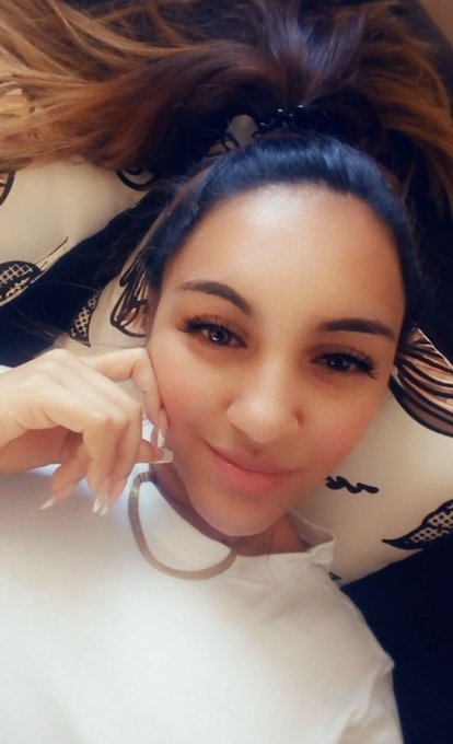 😊🤗 https://t.co/U8UZuF9wC9<a href="/tag/nuevafotodeperfil"class="tags"><span>#nuevafotodeperfil</span></a>