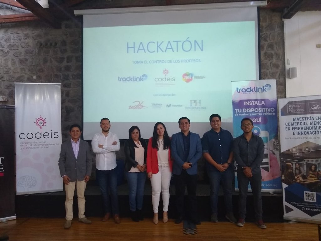 aeiecuador's tweet photo. En #UIO se dio cierre a la Hackaton del #RetoTracklink con la selección de los equipos para la etapa de incubación acelerada. Gracias a los participantes, mentores y jueces!
@TracklinkEC @codeis_ec @fundaciontef_ec @udlauio @PazHorowitz @conquitouio #tomaelcontroldelosprocesos✅ https://t.co/uuU3s3DAa6