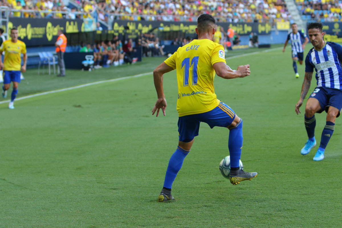 CayeQuintana10's tweet photo. Bonito empezar ganando ! Gracias por el apoyo afición 💛 Seguimos ⚽️ https://t.co/PPTDK6FAxZ