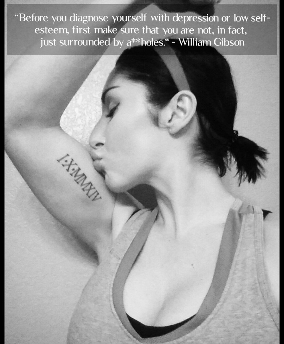 anna_c_box's tweet photo. I am posting this for two reasons. 1. There is some validity to it. 2. It's important not to take yourself too seriously.
#williamgibson #fitnurse #fitness #selfawareness #psych #gym #mentalhealth #nurseswholift #muscle #biceps💪 #liftheavy #muscles #exerciseastherapy #coffee☕ https://t.co/6Metxr5ZXA