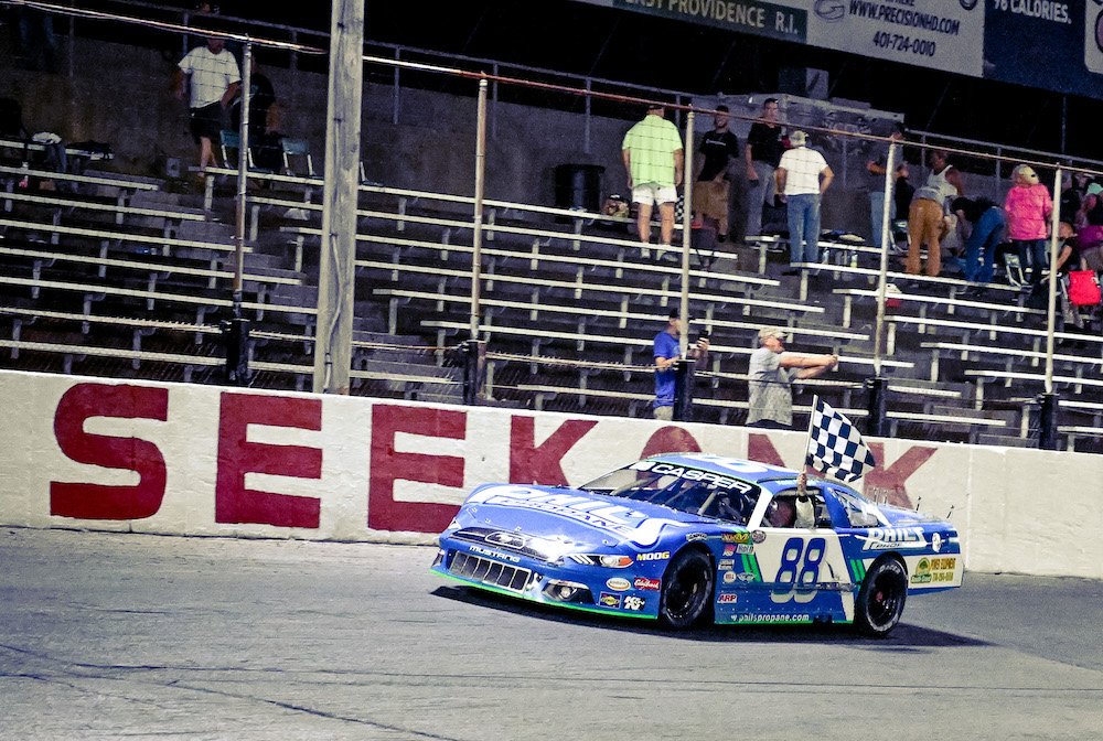 seekonkspeedway's tweet photo. Kevin Casper started third but was by polesitter Daryl Stampfl and outside pole Austin Blais by the time they rolled into lap two. Stampfl and Blais had made contact, Blais drifted up and Casper seized the moment. #kevincasper #mytrackmyroots #nascarh https://t.co/WGcm1LBLgm https://t.co/VoiyLIXscp