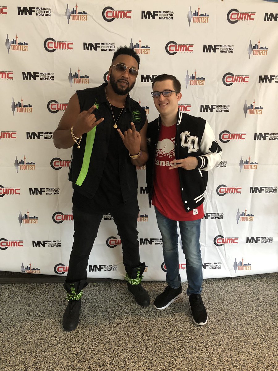 CoreyDixon33's tweet photo. Always a pleasure seeing @DRUGRANGE π₯ @tdotfest #TDOTFEST https://t.co/EM1EYJezxm