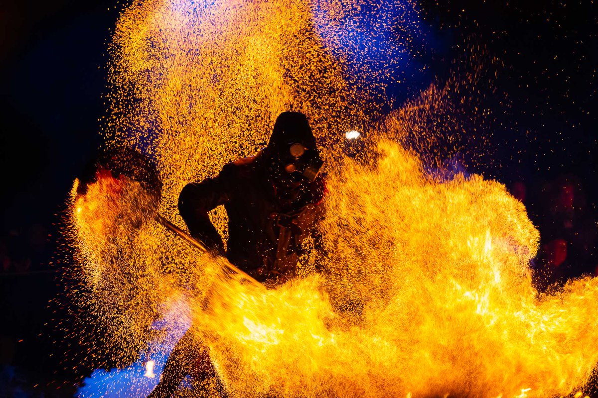 jmfroidure's tweet photo. 17.08.2019 - Féeries de Beloeil (suite)
#feeriesdebeloeil #beloeil #spectacle #lucpetit #chateaudebeloeil #feeries #féeries #pyronixproduction #belgique #belgie #belgium #jmfpics #smartphone #eos  #carpediem…

https://t.co/jI65OLvh0Y https://t.co/5XRTZHP05Y