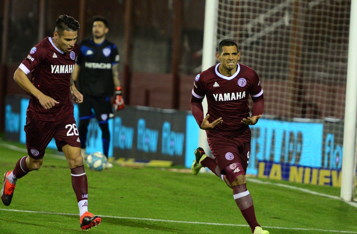 #SuperLiga | FINAL: #Lanús derrotó 3-1 como local a #Velez. Gianetti (en contra), Sand (de penal) y Orsini, los goles del vencedor.