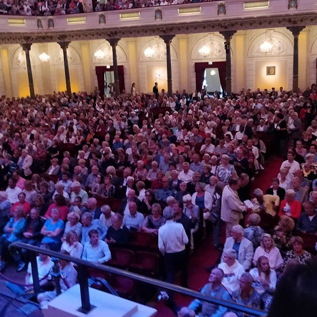 MarcvanHedel's tweet photo. Thank you, thank you! You were an a-meezing audience! @concertgebouw https://t.co/NahkeMGioB https://t.co/91utOhCqPJ