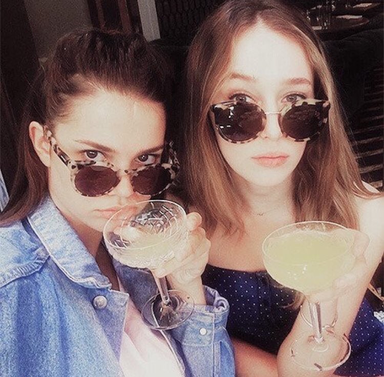 clexsha's tweet photo. I miss their photos 
@DebnamCarey and @MaiaMitchell https://t.co/YolHekGg4e
