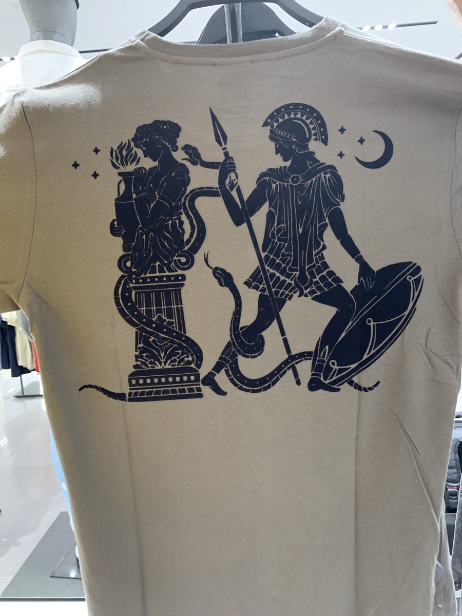 Bison_Caeruleus's tweet photo. When you’re shopping at Zara and you find some classics inspired clothing #LatinInYourLife https://t.co/VWfYGvWVN1