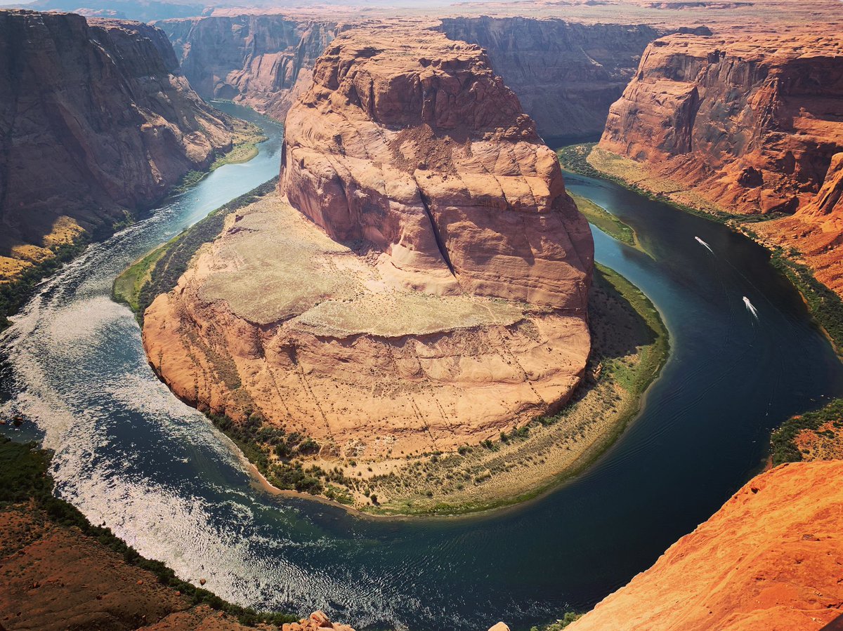 tanahoshi_leaf's tweet photo. #horseshoebend
#arizona
#pagy
#antelopecanyon https://t.co/fokkIXWl23