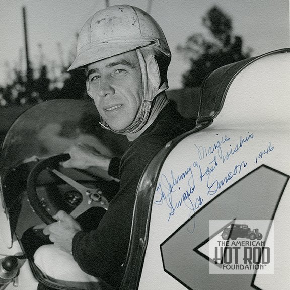 AmerHotRodFdn's tweet image. Great autographed shot of legendary driver Joe Garon in Rex Mays’ number 44 Kurts-Kraft midget back in 1946.

©AHRF/Johnny Price Collection (JPC_025)
#midgetracing #automotivehistory