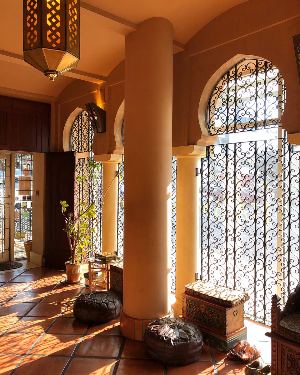 Sunny days in our Reception area ☀️