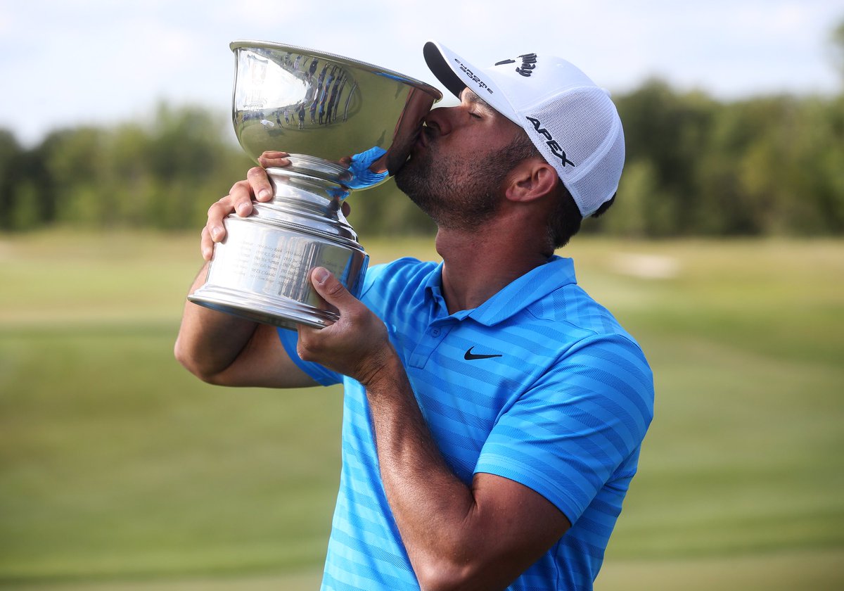 PGATOURAmericas's tweet image. 34-years old, says he was remodeling apartments when he was the same age as most of the players on Tour, a new father as of 9-months ago, and now a winner on the #MackenzieTour

Congratulations Derek Barron