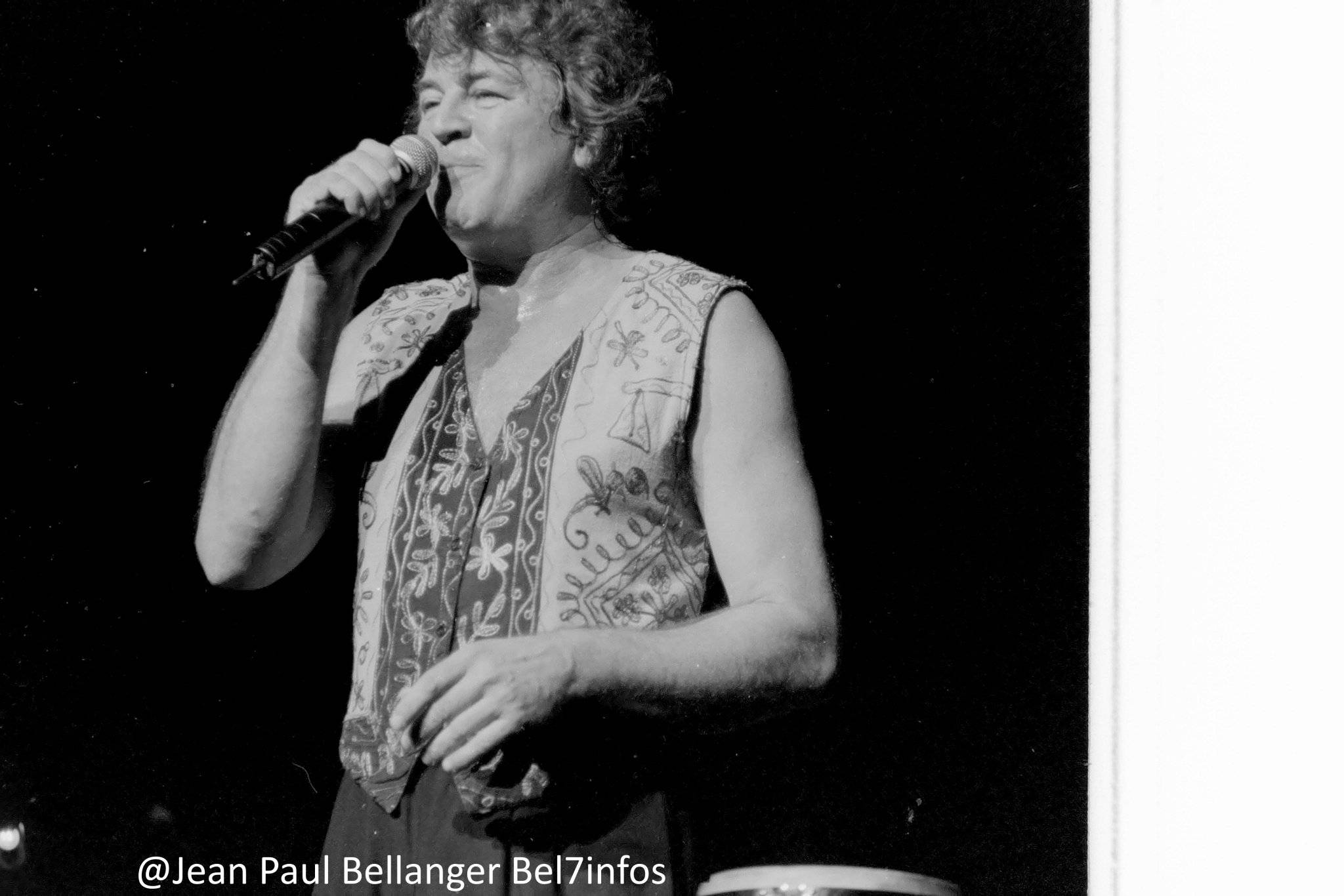  wish happy birthday IAN GILLAN have a good Monday share with us have a good week 