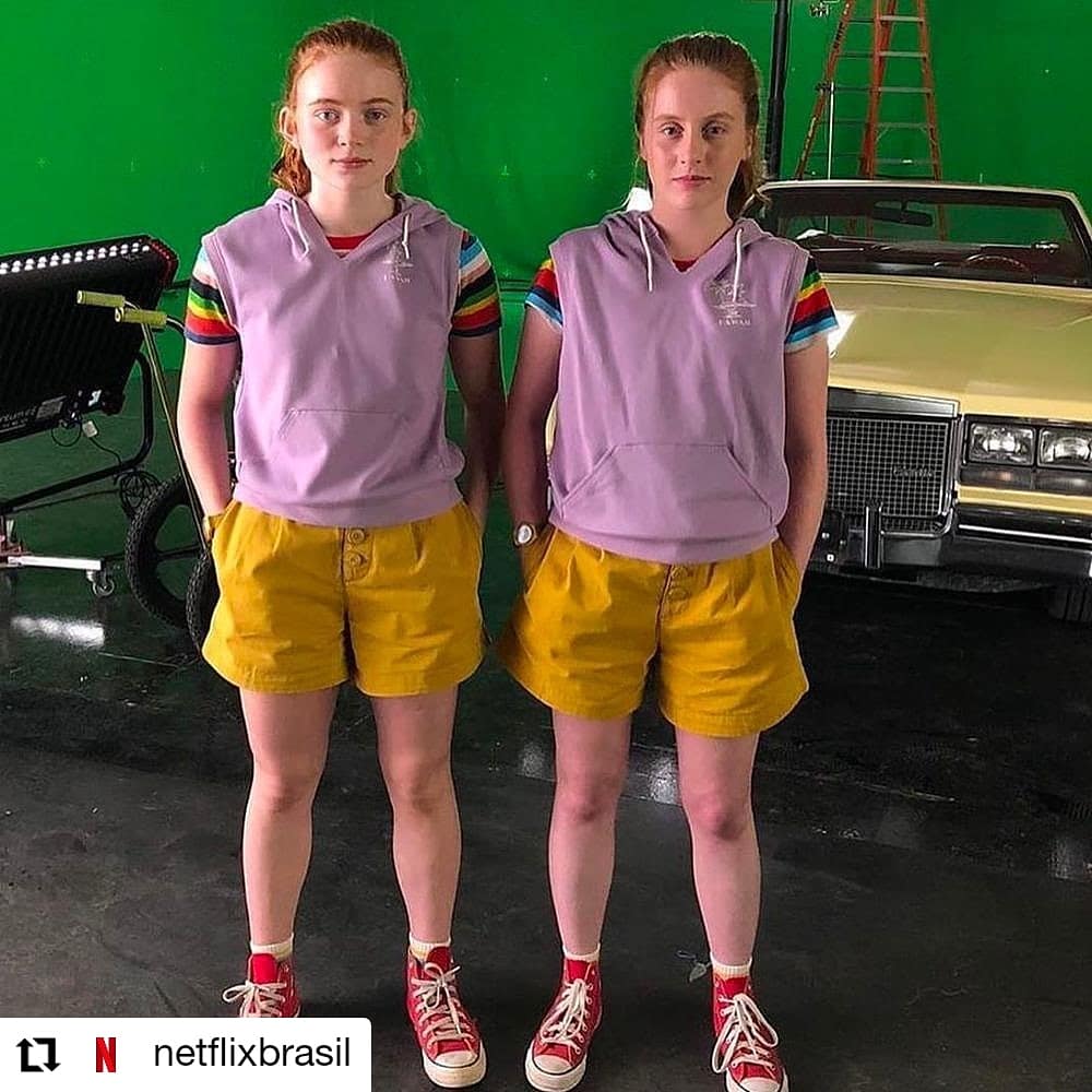 albergue72's tweet photo. Dá só uma olhada nesse encontro dos atores com os dublês de #StrangerThings
.
.
 #strangerthingsedits #elevenedit #elevenstrangerthings #dustinstrangerthings #albergue72  #serie #series #seriado #seriados #nerd  #geek #instanerd #instageek  #netflix #culturapop #mundonerd https://t.co/23BxqKWt7j