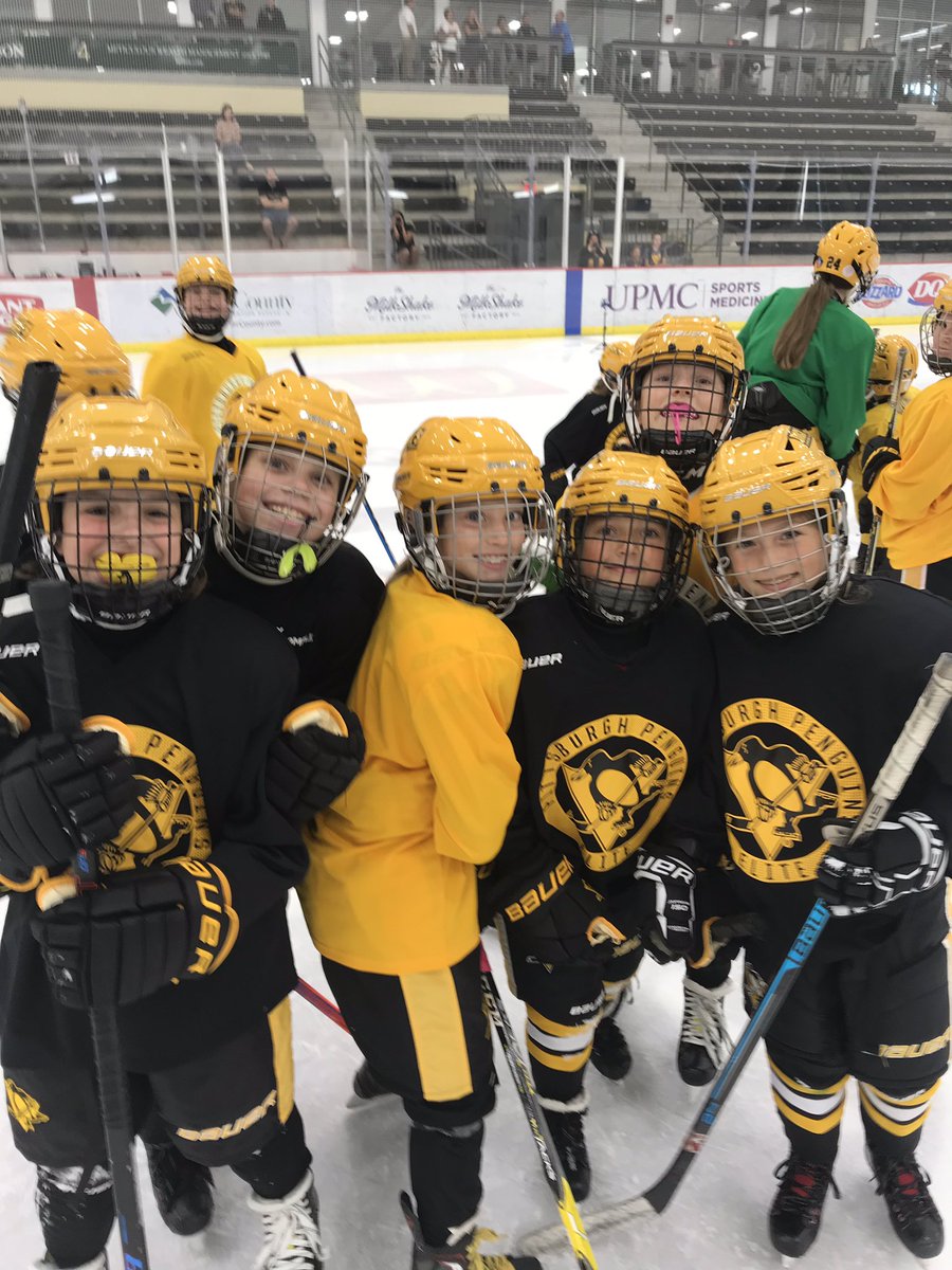 PghPensElite's tweet photo. On Ice Testing✔️
Off Ice Testing✔️
Presentations✔️
BBQ✔️

Thank you all parents, players, coaches &amp; volunteers for a great Welcome Weekend! https://t.co/rL99Y9qMFv