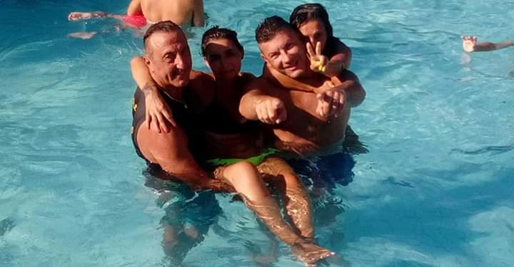 lordraiden77's tweet photo. Fotoooooo
#webradio #radio #weekend #prada #live #alladiscoteca #eventi #estate2019 #summer2019 #djmagitalia #djmagitaly #trenddiscotec #dance #speaker #vocalist #dj https://t.co/XiGEnjBqYm