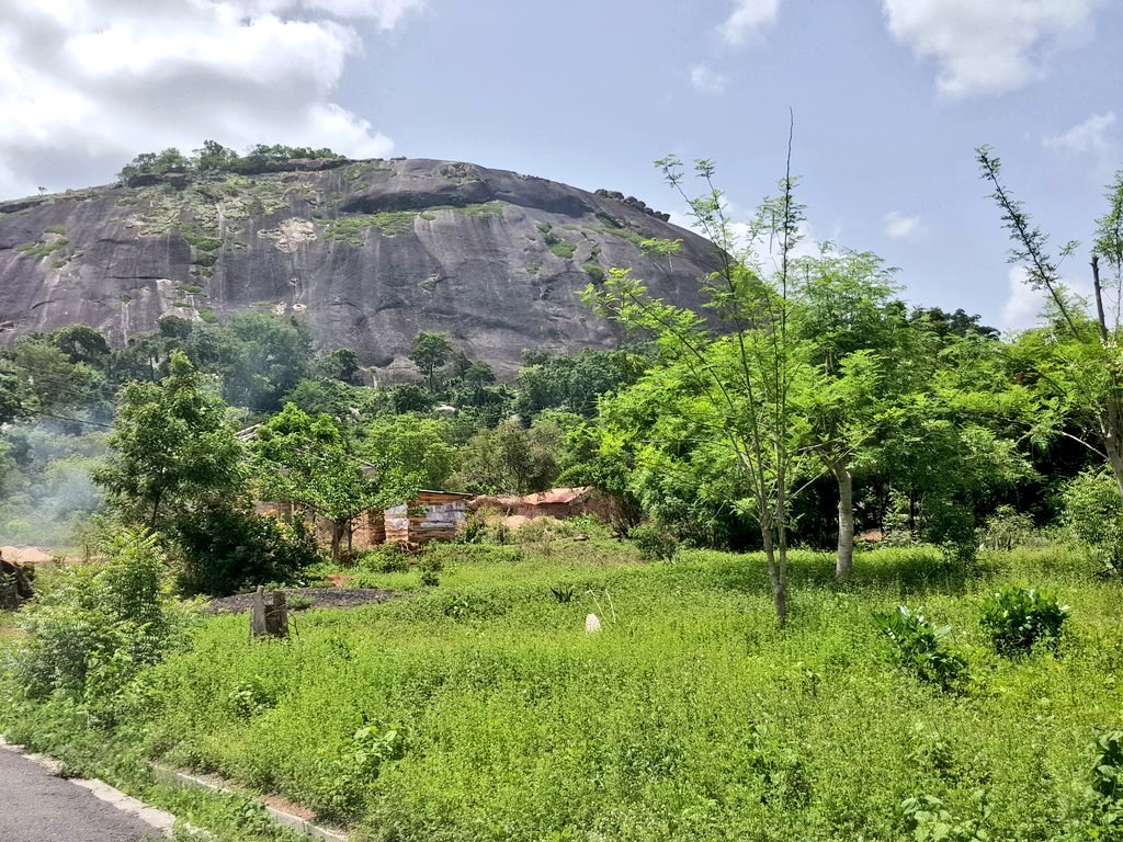 _BHENJI's tweet photo. Hi, my name is Bhenji and I am an aspiring photographer, here is some of my pictures I took with phone. Kindly help me retweet https://t.co/Vc2b19RXKg