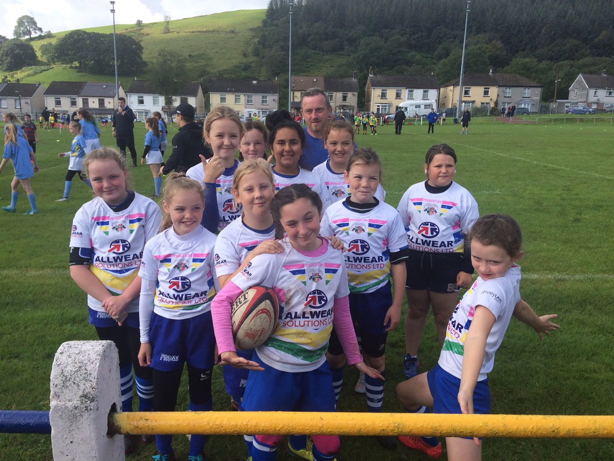 Non16Byrne's tweet photo. Our last festival @RugbyJesters thank you @RugbyMiners we had a fabulous day, even the rain did not stop us 👊🏻🏉👊🏻☔️@RugbyChargers1 @RugbyArrows https://t.co/OB4x2WXkvO