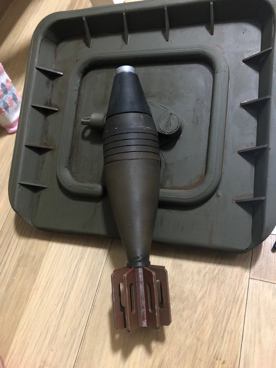 ljk_29's tweet photo. [모형제작]  M2 mortar 

M2 박격포 모형 완성 
바이포드는 내구성을 생각하여 
비가동식으로 제작하였습니다. https://t.co/krwR29uV9X