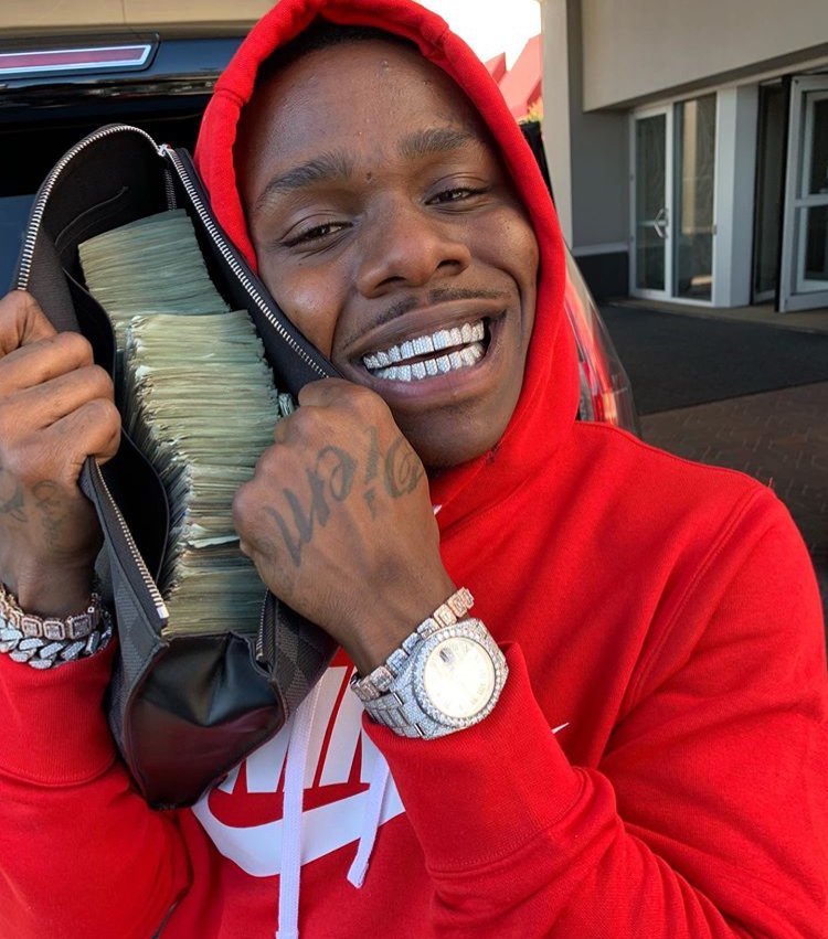 HotFreestyle's tweet photo. DaBaby says he’s dropping a new album soon 👀🔥 https://t.co/AoCzbgtsSg