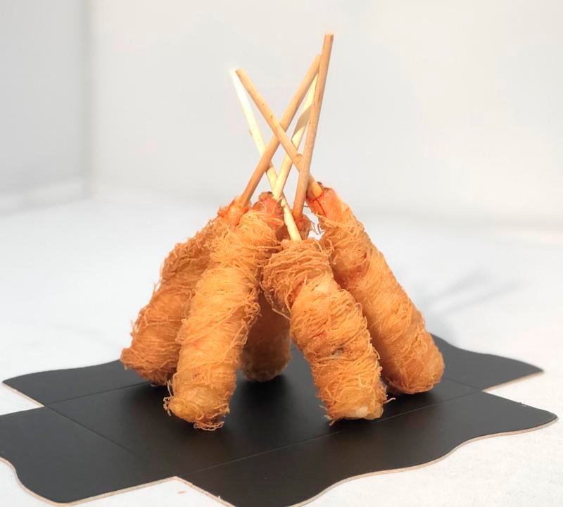 Si aún no has probado nuestra gama de brochetas de langostino, ¡No dudes en hacerlo! Tenemos 3 brochetas diferentes, cada una con un rebozado distinto que te tele transportará a tres zonas del mundo: Asia, Oriente y América 🍤#productosgastronoms #cocinaparacocineros