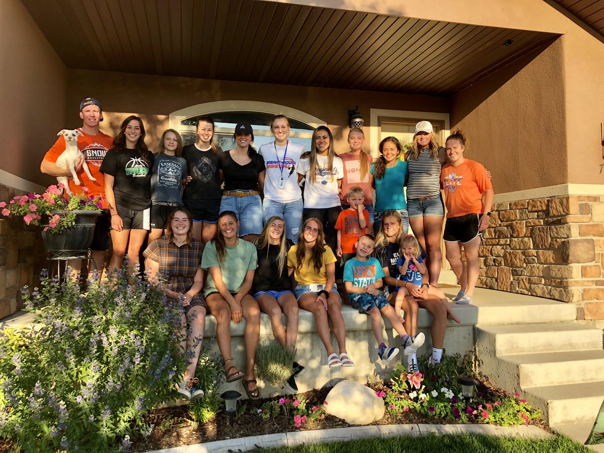 Snow College Women’s Basketball tweet media