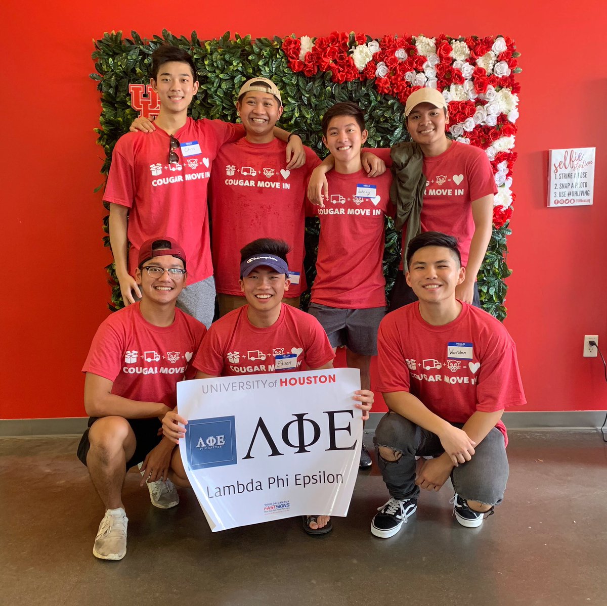 UHLambdas's tweet photo. We hope you guys enjoyed your summer☀️ and are ready to get back to it 📝. 
—
This past Friday our brothers had the privilege of helping our freshmen Coogs 🐾 move into their dorms! It was exciting meeting y’all , and we hope you guys enjoy your first year with us at UH! ✌️ https://t.co/m6eU37F9uT