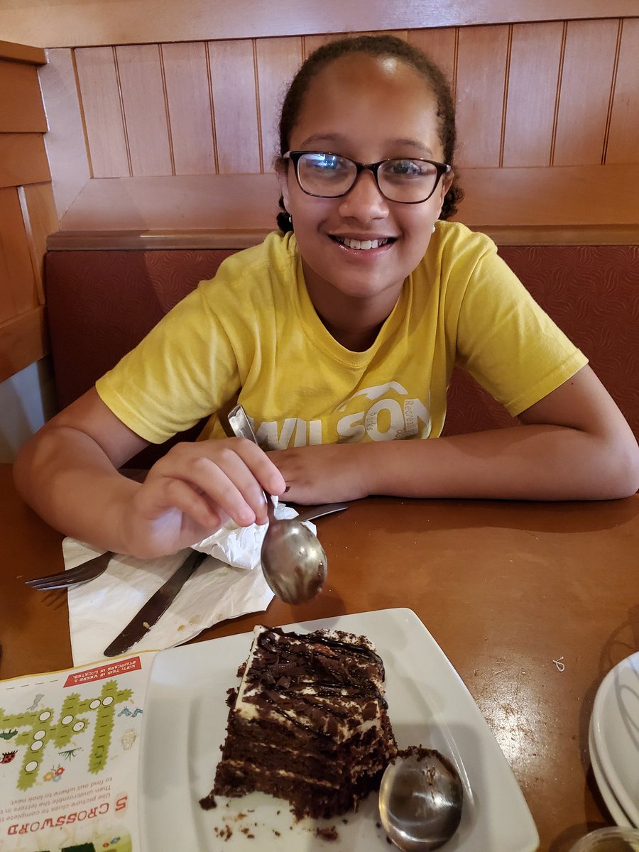 cyrus_kelvin's tweet photo. #DaddyDaughterDate ..always fun to hang out with my #MiniMe; although she makes me eat too many sweetsπ°! #WorthTheTimeEveryTime #DaysSlowYearsFast #GoKissYourKids
#PresenceNotPresents #DadMoments https://t.co/I8ATNGrdZc