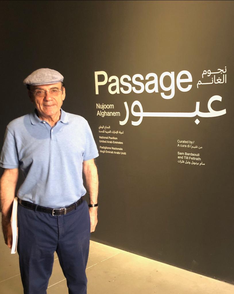 Zakinus's tweet photo. تقدم الفنانة و المخرجة و الشاعرة القديرة الاماراتية نجوم الغانم عرضا مميزا في جناح الدولة في بينالي البندقية ٢٠١٩ بعنوان "العابر" تجربة شعرية عبر لغة سينمائية يستكشف تجربة الاغتراب https://t.co/OW9W9C82cL