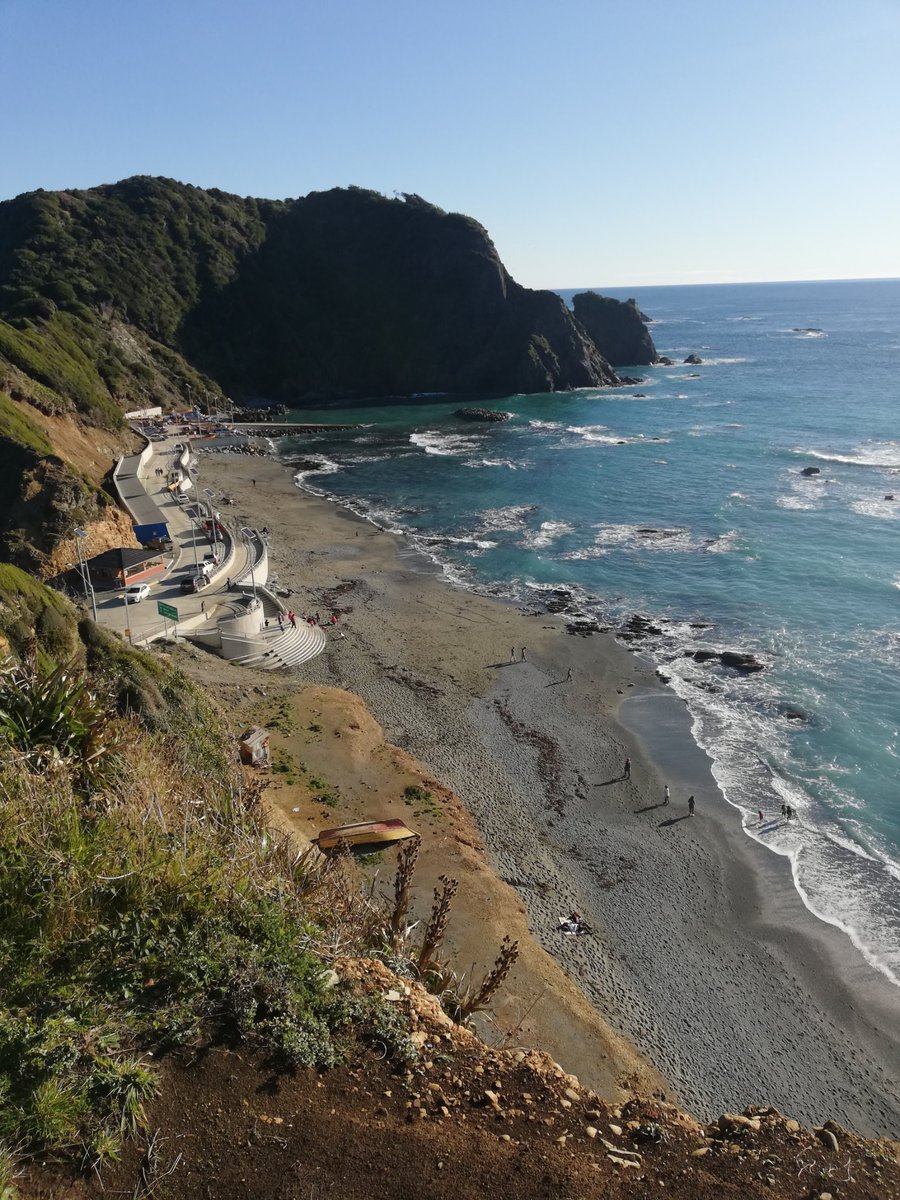 Jorge68441798's tweet photo. #Estaquilla y #pto_godoy a tan solo 1 hora 30 minutos de #puertovaras, la primera una caleta de gente de mar y la segunda una playa extensa de casi 2 kilómetros de arena, #AmadoSur https://t.co/mkgobbW2N5