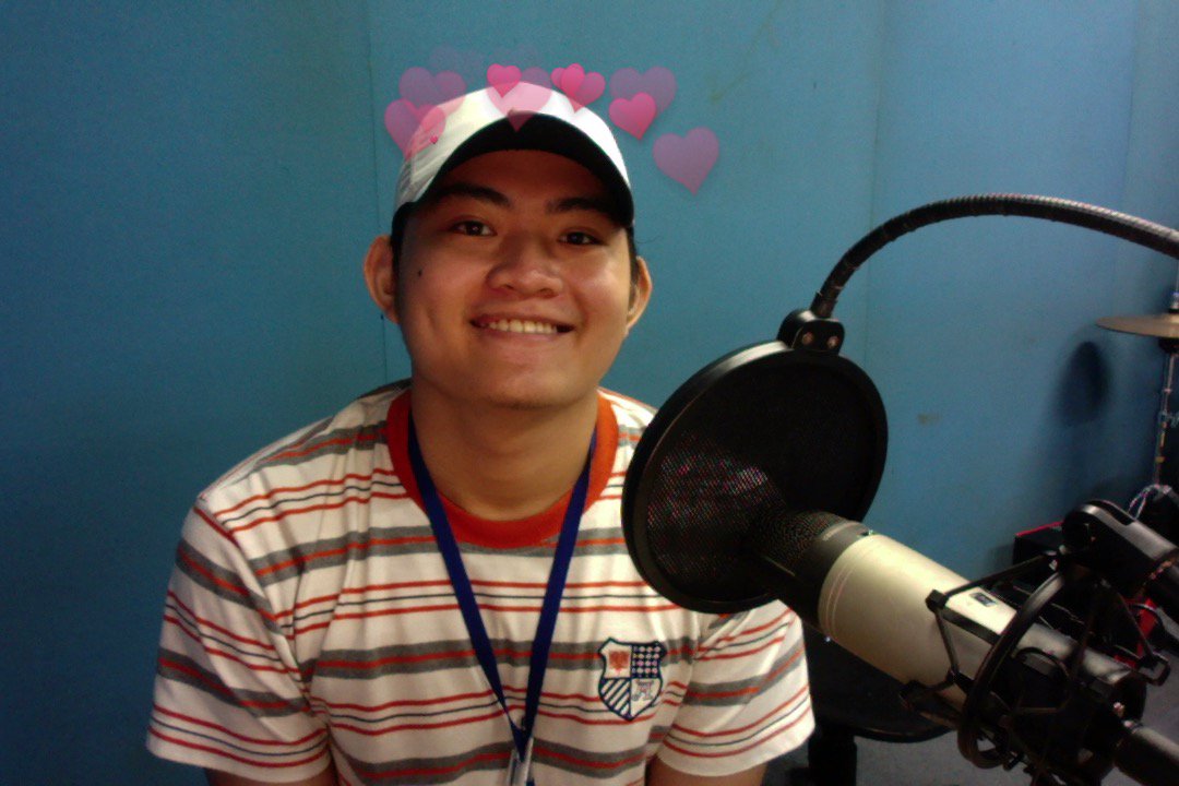 mapuarc's tweet photo. Get ready because QUICK BRUNCH is on-air!
Join radio jock Mak as he talks about the phrase "Sino/Ano ang gumigising sa' yo?" Tweet and comment your insights using the hashtags:
#RCQuickBrunch and #GumigisingAkoKasi
Listen at:
https://t.co/edZphcoDwu
LET'S GO! π https://t.co/IxVz8qtexZ