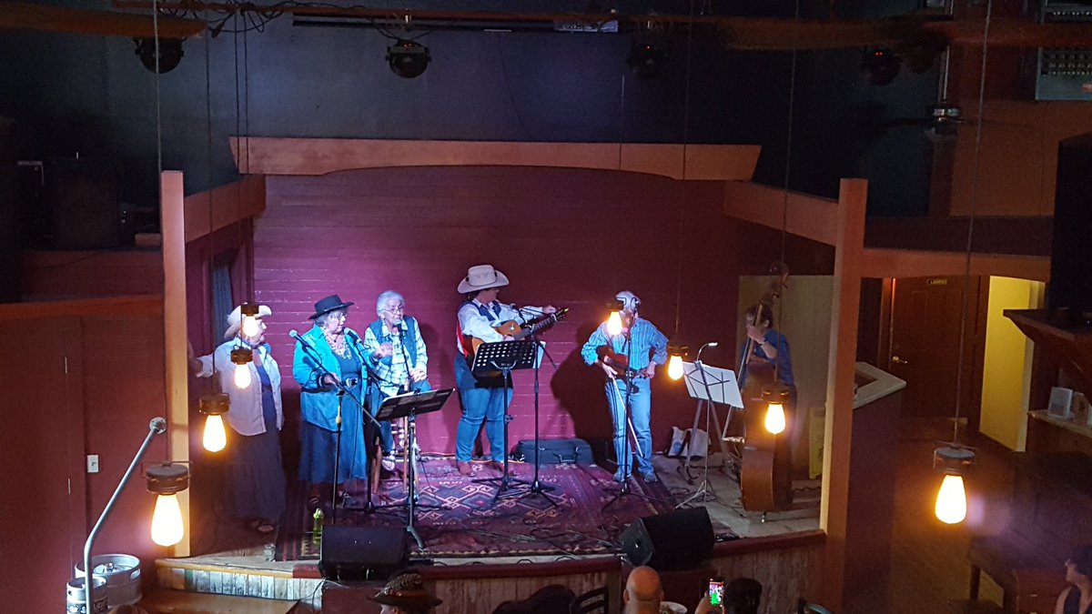 Oregon Folklife On Twitter Slow Ponies With Esther Stutzman At
