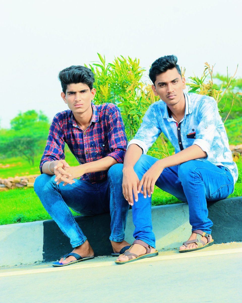 akbishnoi629's tweet photo. I wish all your birthday wishes and dreams come true.
#happy_birthday_bhai 🎂🎂
#live_long_life
#god_bless_you https://t.co/JZzwxRMTcO