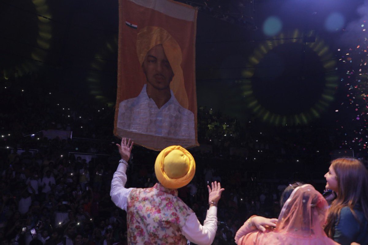 jsshunty's tweet image. में फ़ैन भगत सिंह का। #MondayMotivation . Throwback to #SadbhawnaDiwas 
@AnushkaSharma