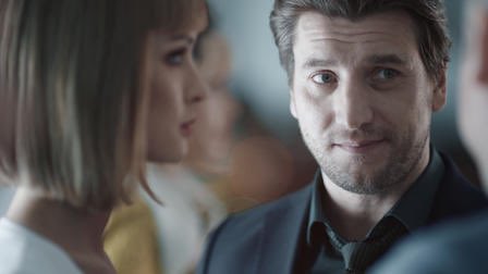 SilverTalkie's tweet photo. Netflix is now streaming #BetterThanUs a futuristic Russian #scifi series where “bots” walk among us.  I had the pleasure of voicing Victor Toropov in this one. Check it out! Big thanks to #sdimedia &amp; @Netflix https://t.co/CPzl7j4y8G
