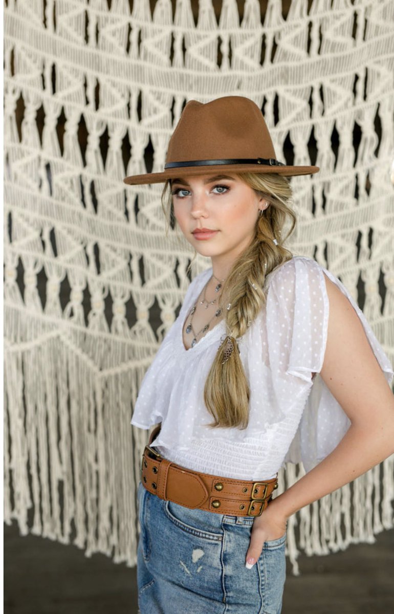 sheliabhtexas's tweet photo. Thanks @pinkflyphoto for all the beautiful pics #seniormodels https://t.co/xBWqYmQJ55