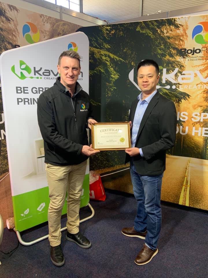RojoPacific's tweet photo. It’s official! We are now the exclusive Australian agent for the exciting #Kavalan range of eco-friendly, PVC-free printable coated textiles - and at #PrintEx we got the certificate to prove it! Want to know more? Just #AskUs! https://t.co/A2Cnh4xwa1
