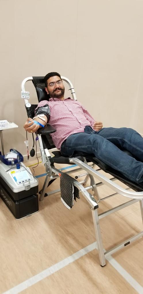 HarjinderKatar2's tweet photo. https://t.co/fGRoyySgHw
#WelfareWorksByDSS 
Hats off to @derasachasauda volunteers who donate blood to save many lives to celebrate the pious occasion of birthday of St. @Gurmeetramrahim Ji. https://t.co/B6cVnvHqXe
