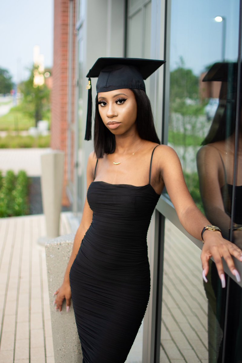 medflixszn's tweet photo. Opened my lens on the beautiful Miss Kennedy! Congratulations again on graduating yesterday!!!
#MedronVision 📸
#LamarUniversity #LUBlackAlumni #BlackAtAPWI https://t.co/VhkCQtOp1c
