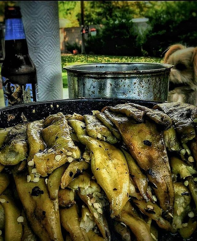 ihatchchile's tweet photo. New Mexico manna. 🌶
🌶
📷 @drewdoggy505 - "It's the season to roast the great smelling New Mexico green Chile, to admire the smell and aroma and drink a few beers or water whatever you prefer lol. It's been tradition to pull up a tortilla and throw som… https://t.co/NNtysGZZg5 https://t.co/HX15xylJM2