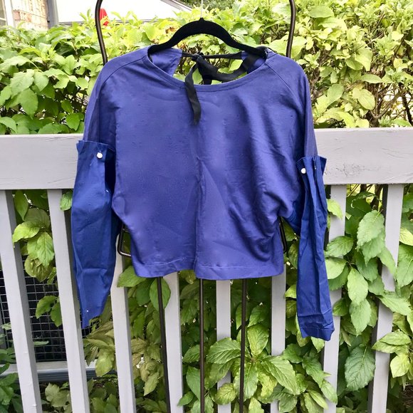 BonusBuys4Less's tweet photo. So good I had to share! Check out all the items I'm loving on @Poshmarkapp from @emkaps98 #poshmark #fashion #style #shopmycloset #loft #zara #lei: https://t.co/CBtmJnZxqS https://t.co/lrlGkJoYQf