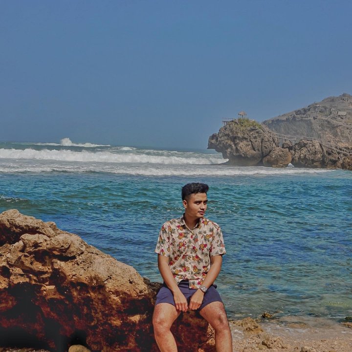 JogjaFrom's tweet photo. #Repost dari @imkis__ oleh @swiftsave_app
•••
Vitamin sea ~~ 💨
•
•
#santaipantai #karenaissan #jogjaistimewa https://t.co/ytEhMlWJl8