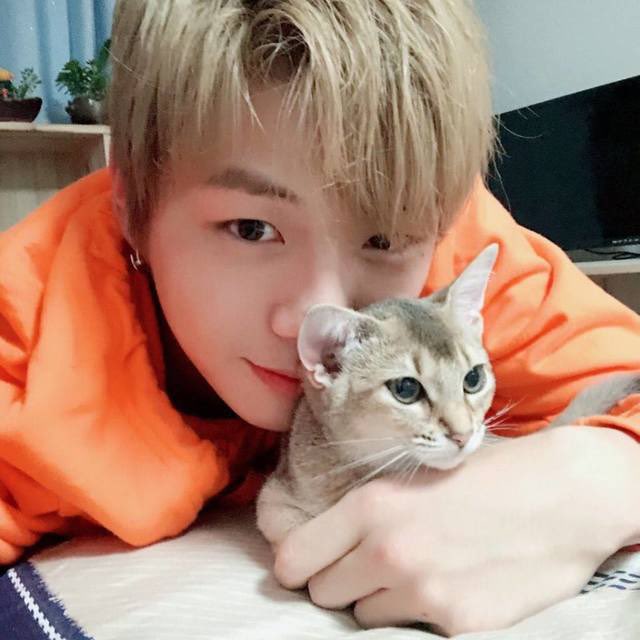 พี่รีน tweet media