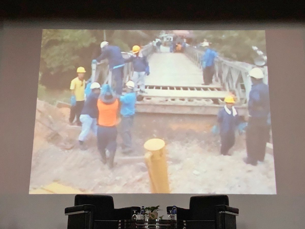 MohammadMaziah's tweet photo. ‘Seminar Bailey Bridge: The Unsung Heroes’ di @CREaTEJKR. Penyertaan pasukan Bailey dari hampir semua negeri termasuk Sabah &amp; Sarawak. We have to ensure the readiness in unforeseen disasters.Esok tuan @Zulakmal8 akan turut serta. @JKRMalaysia @MOWorks @kpkrjkr 
#baileybridge https://t.co/mGJwUYLDBh