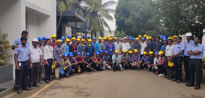 skcetofficial's tweet photo. Students of Mechanical Engineering visited "JS AUTO CAST FOUNDRY INDIA PVT LTD", "ANUGRAHA" and "ELTEX"
#skcet #JSAUTOCASTFOUNDRY #anugraha #eltex #IndustrialVisit https://t.co/3lp6Seg3xc